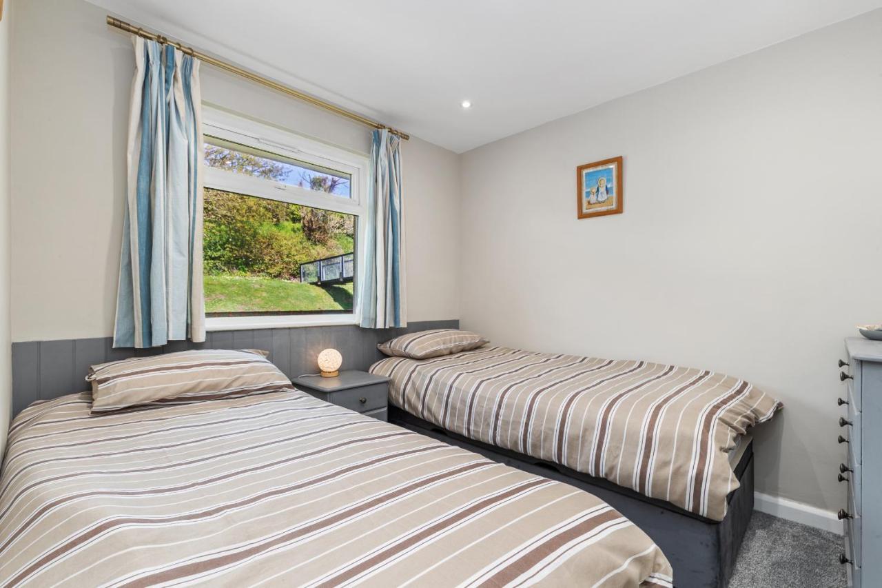 Salty Kisses - Sea Front Aparment Apartamento Hodgeston Exterior foto