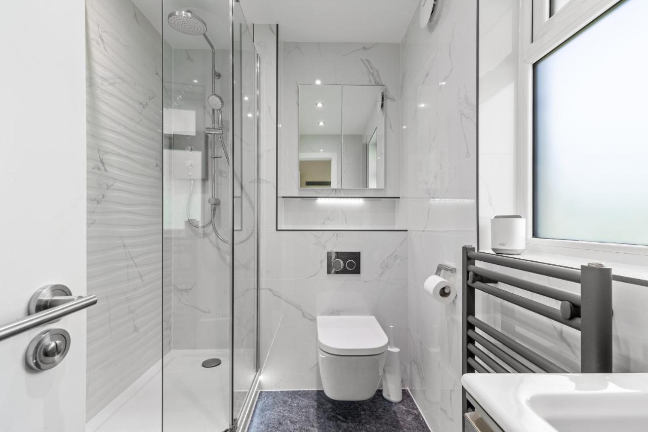 Salty Kisses - Sea Front Aparment Apartamento Hodgeston Exterior foto